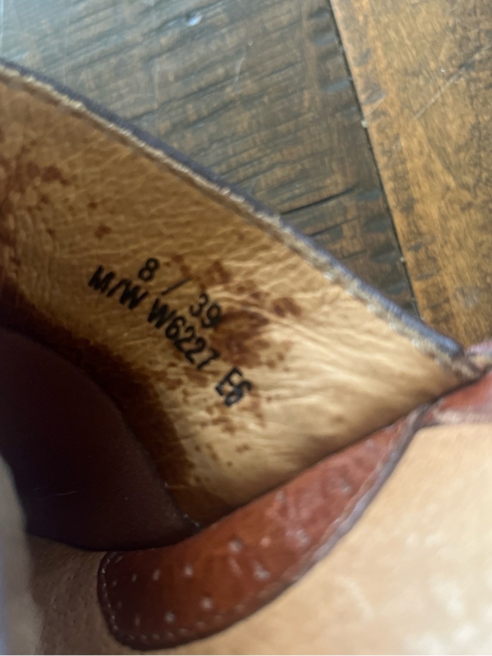 Børn Corii brown leather handcrafted slip-on clogs with 3.5” wedge heels sz 8 - Picture 6 of 6